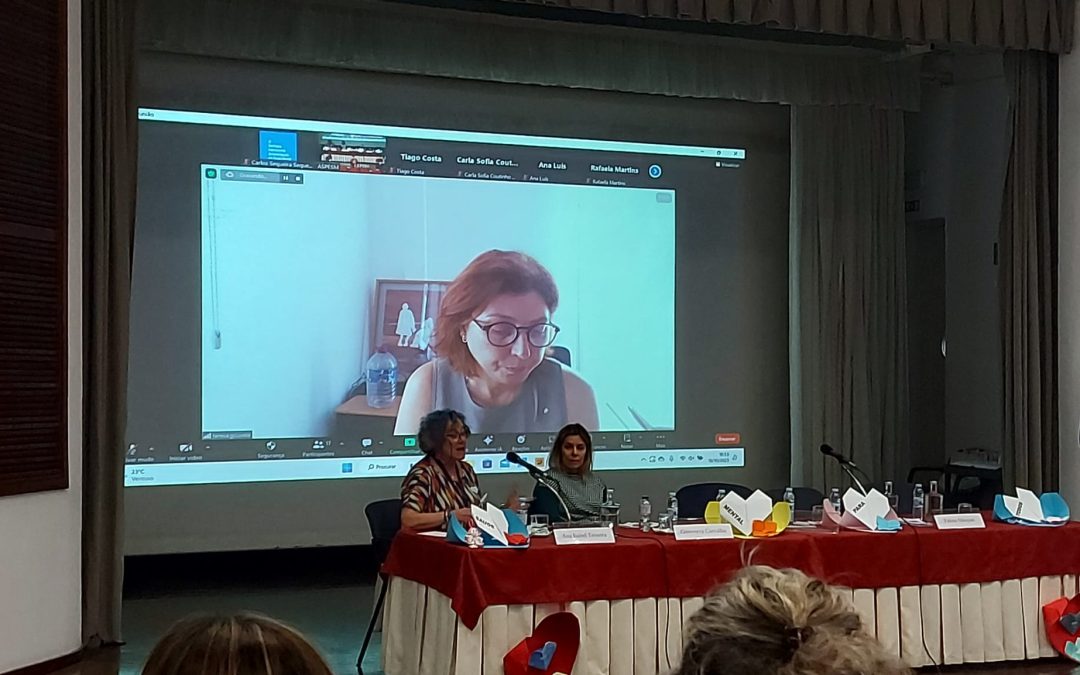 O MESTRADO EM ENFERMAGEM DE SAÚDE MENTAL COM ATIVIDADE CIENTÍFICA NO MÊS DA SAÚDE MENTAL
